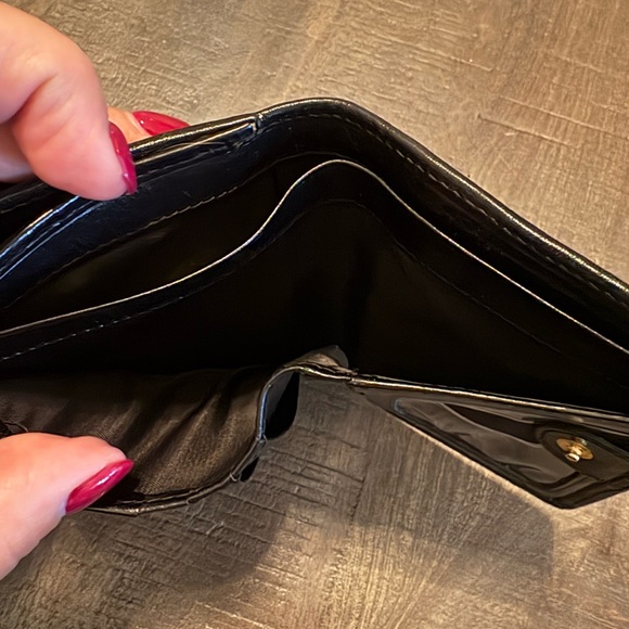 Brahmin Black Leather Wallet - Picture 6 of 7